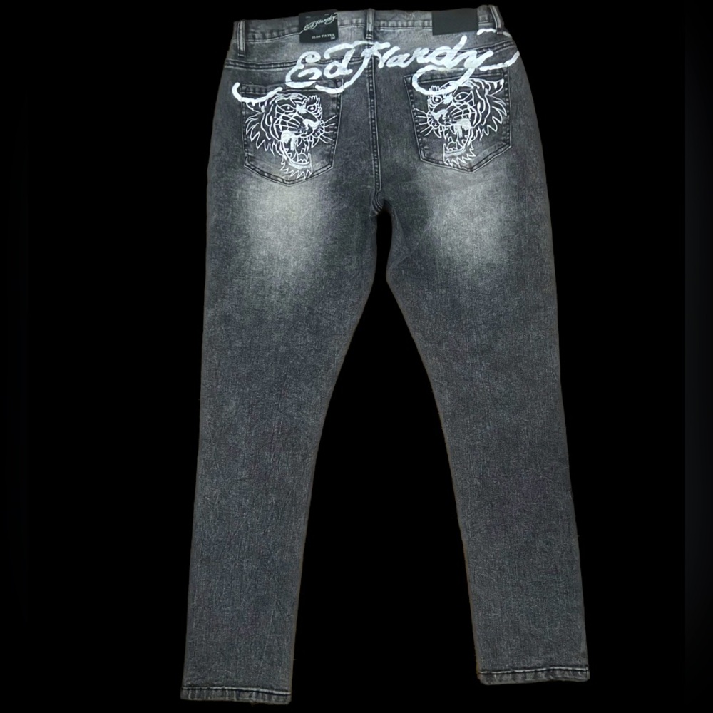 Men’s VINTAGE Ed Hardy Jeans ⭐️